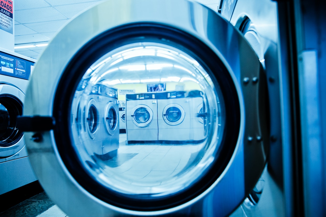 Finding the Best Washer and Dryer for Your Airbnb: A Comprehensive Guide