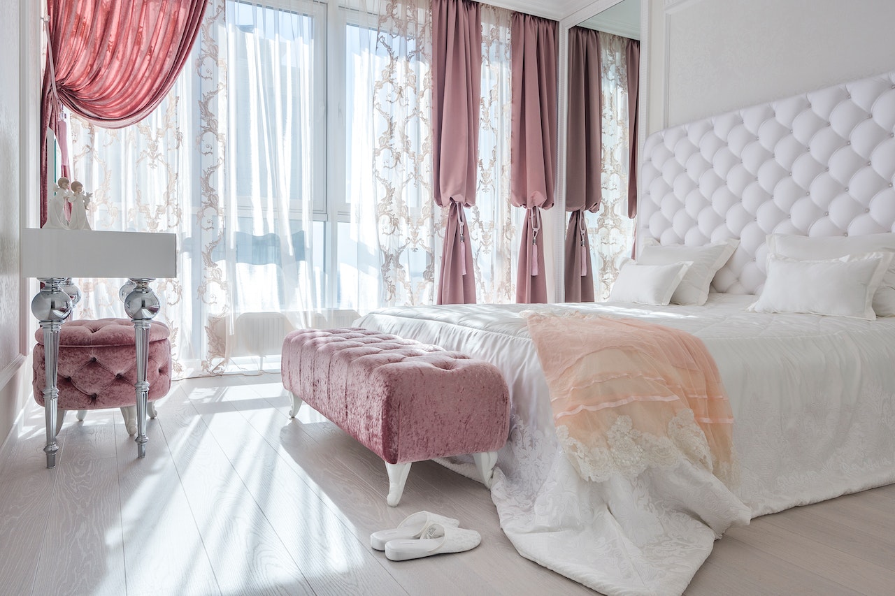 Luxury Airbnb bedroom: Redefining Opulence in Short-Term Rentals